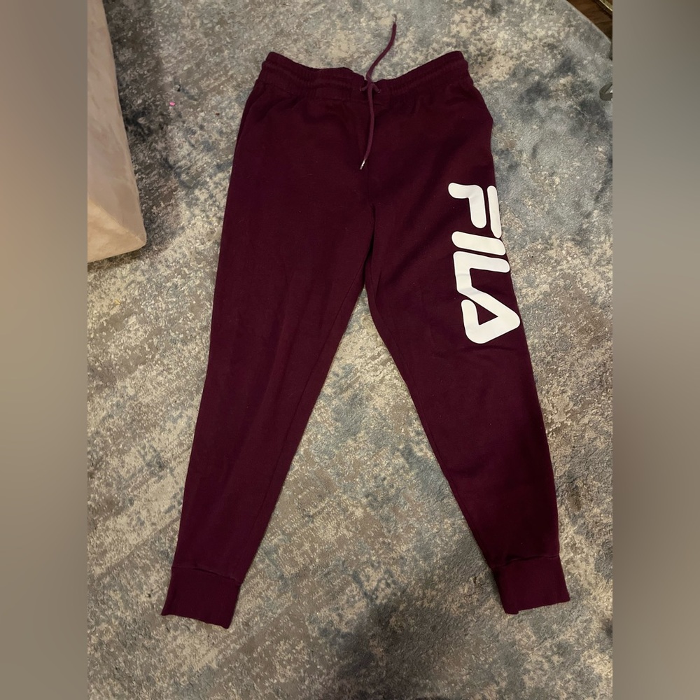 Unisex Fila joggers Sz L